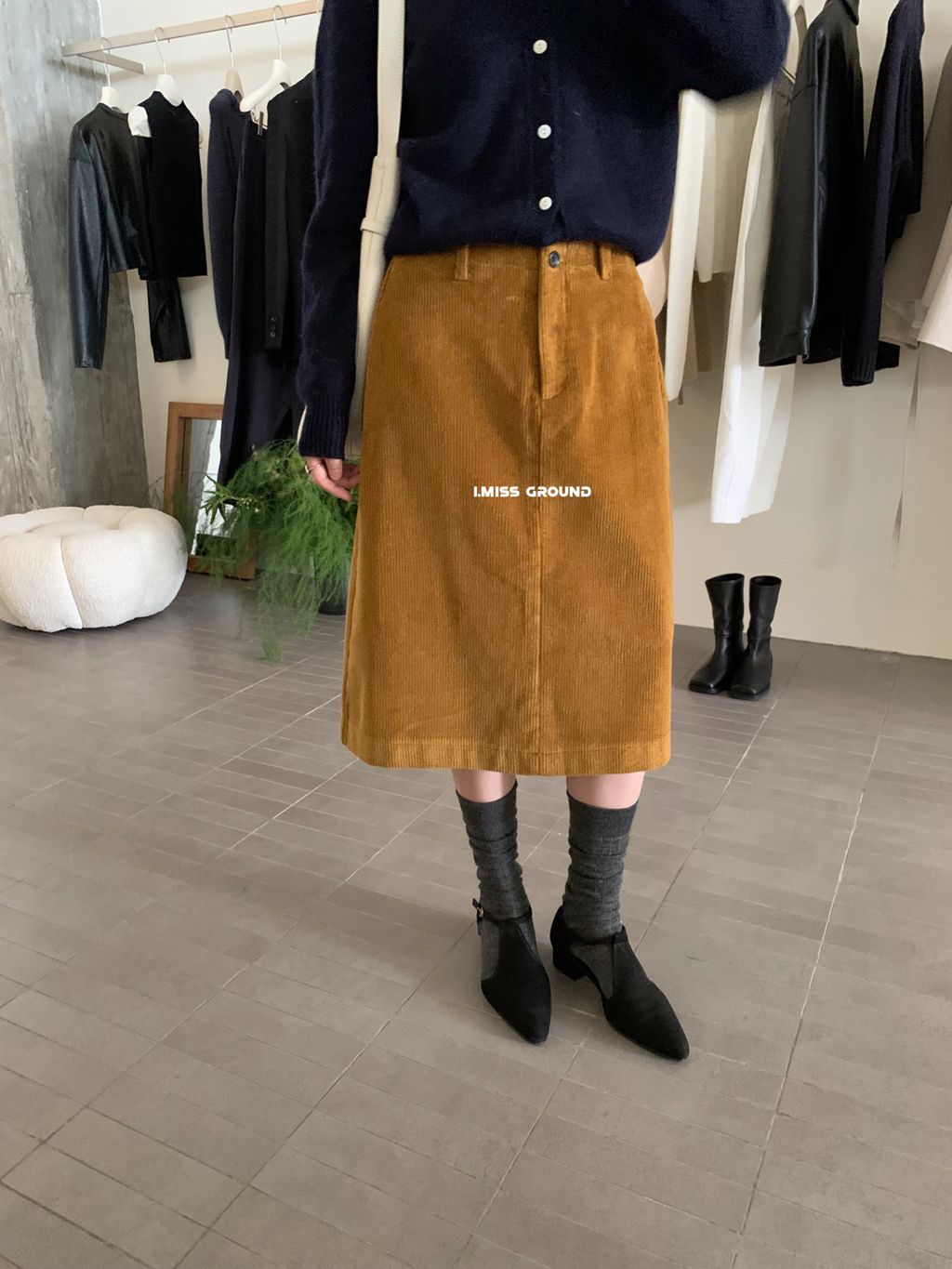 5ad887549fcd336e1e483f8ab43ca4b5