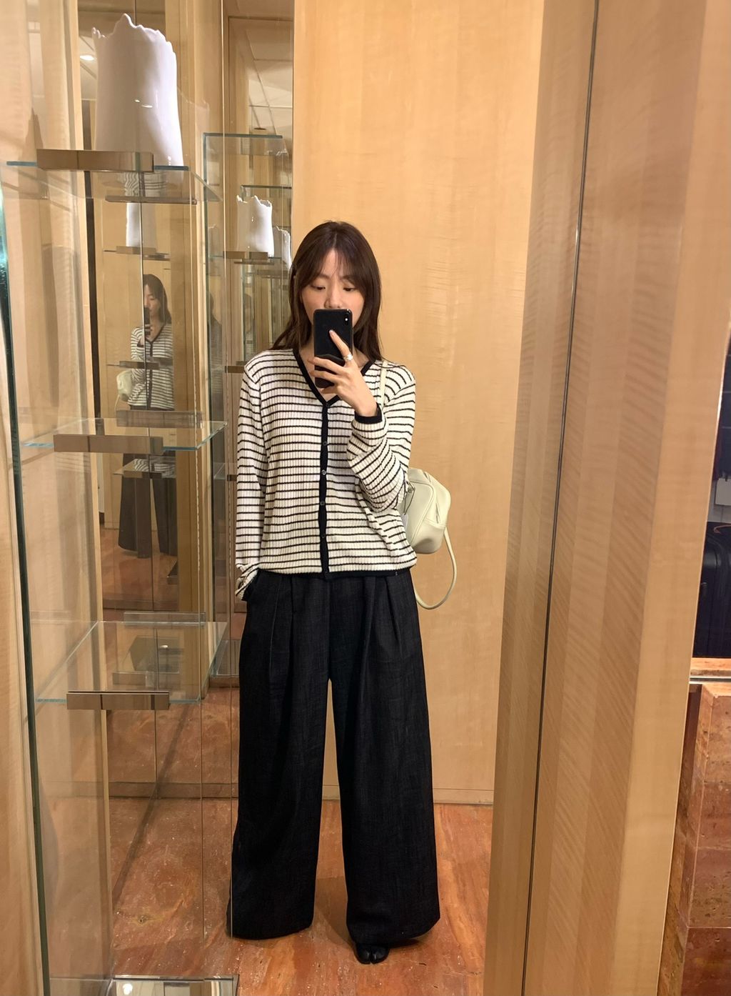 4da808b7a85847da29e01b0bcc1f9df9