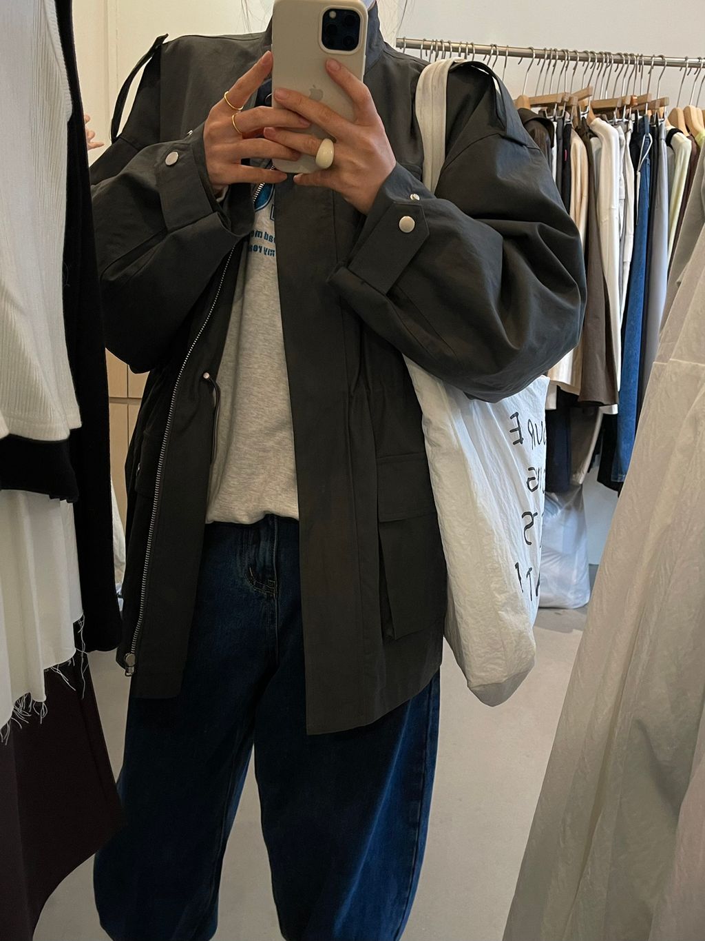 9b9a8a9bd0e978aaf8afd65d8bfb86e3