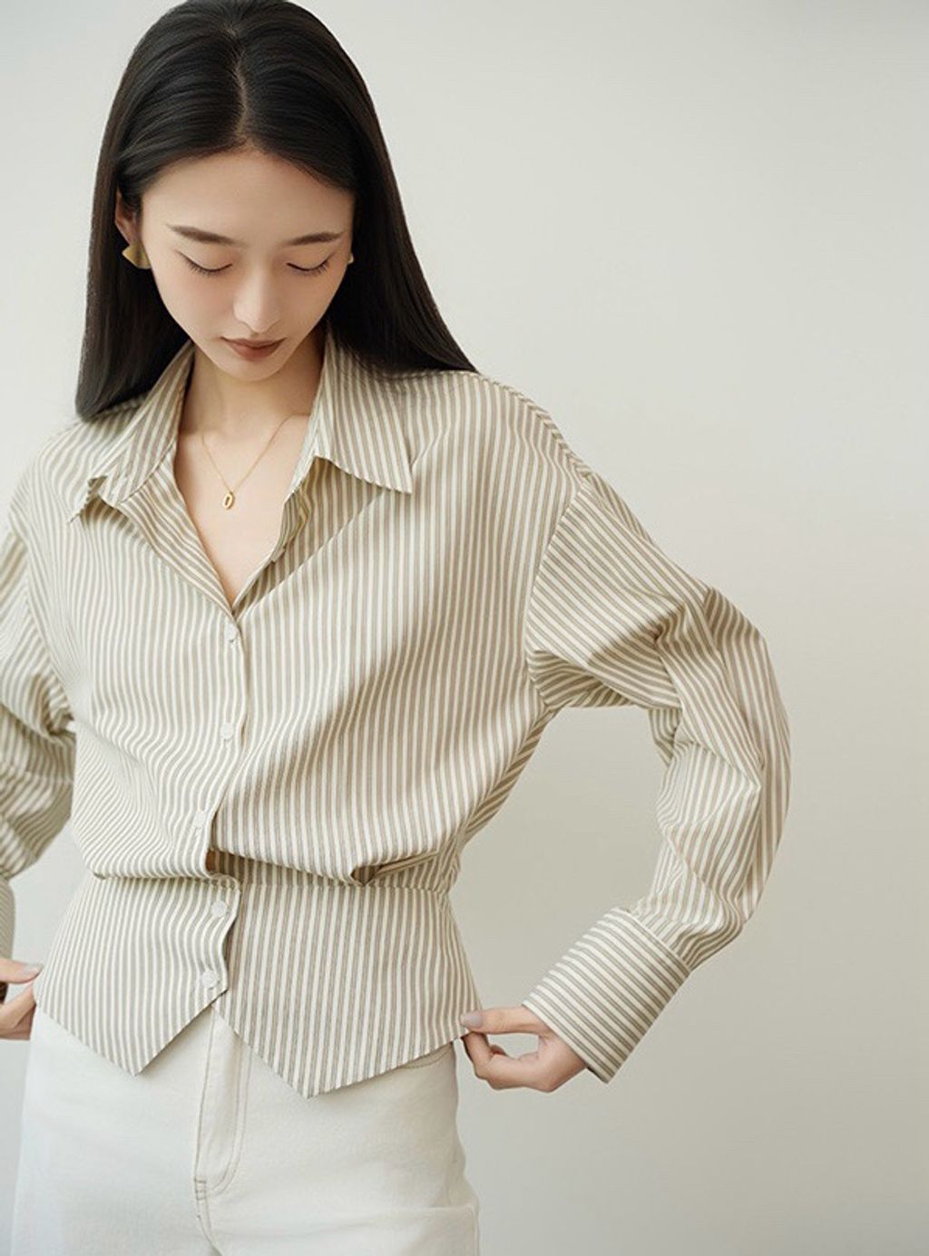 437bef494d26607ede4a3a8c189fbd95