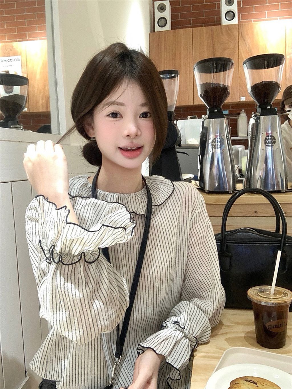 83a0b9ba413ecb267430bbb58558b6da