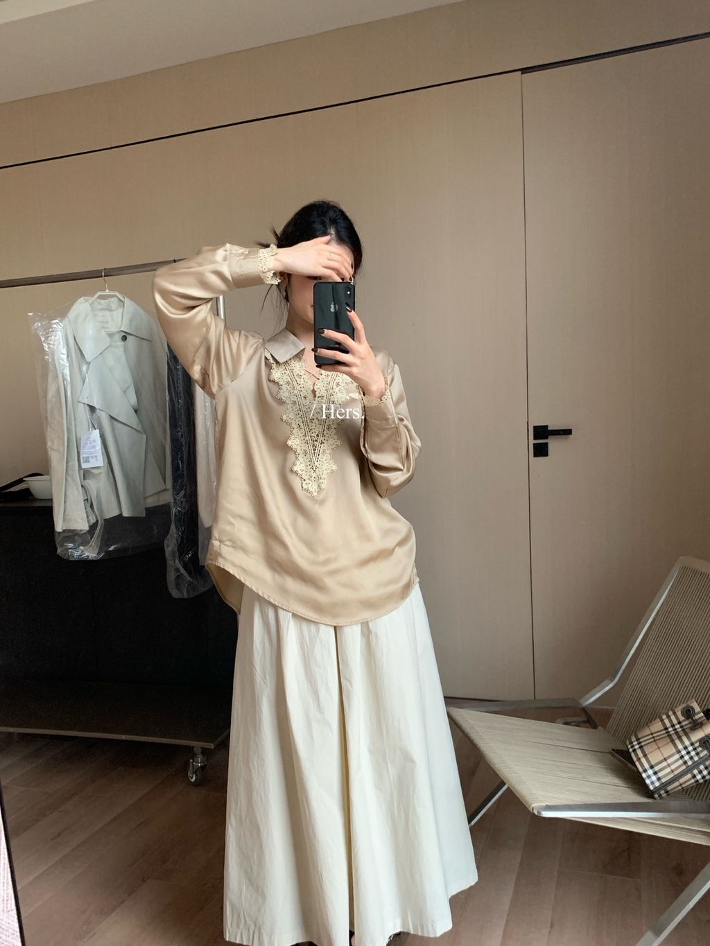 8b90885b35fd27317db8ae8b327abd23