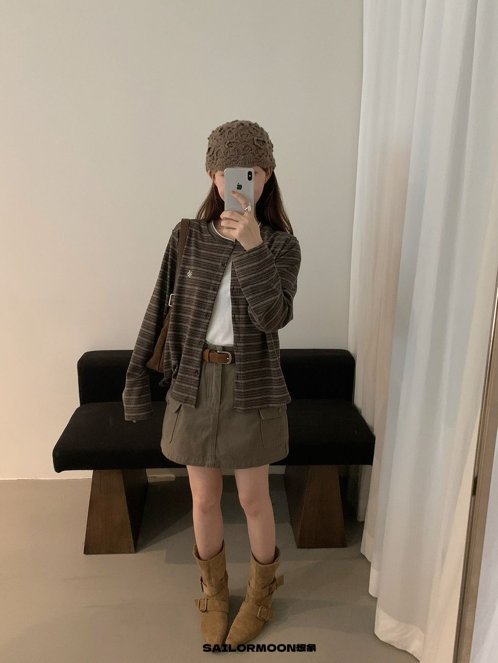 60b6c18aebc8f5b1c2e0778ebfffdc35