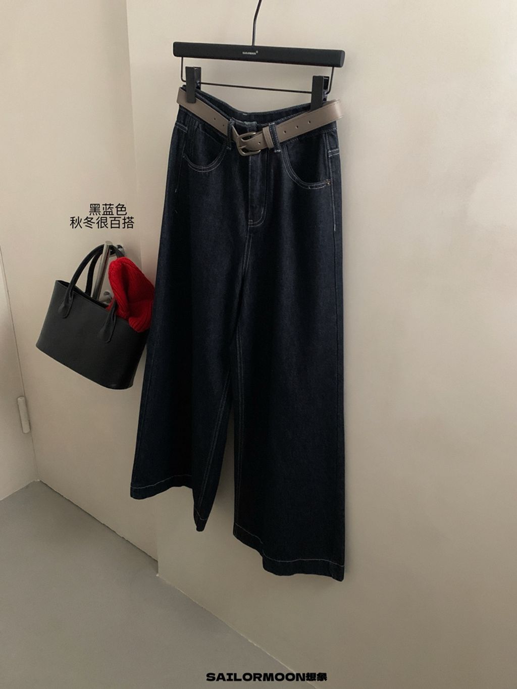 9912d490b92459403cb422ea36b8f39b