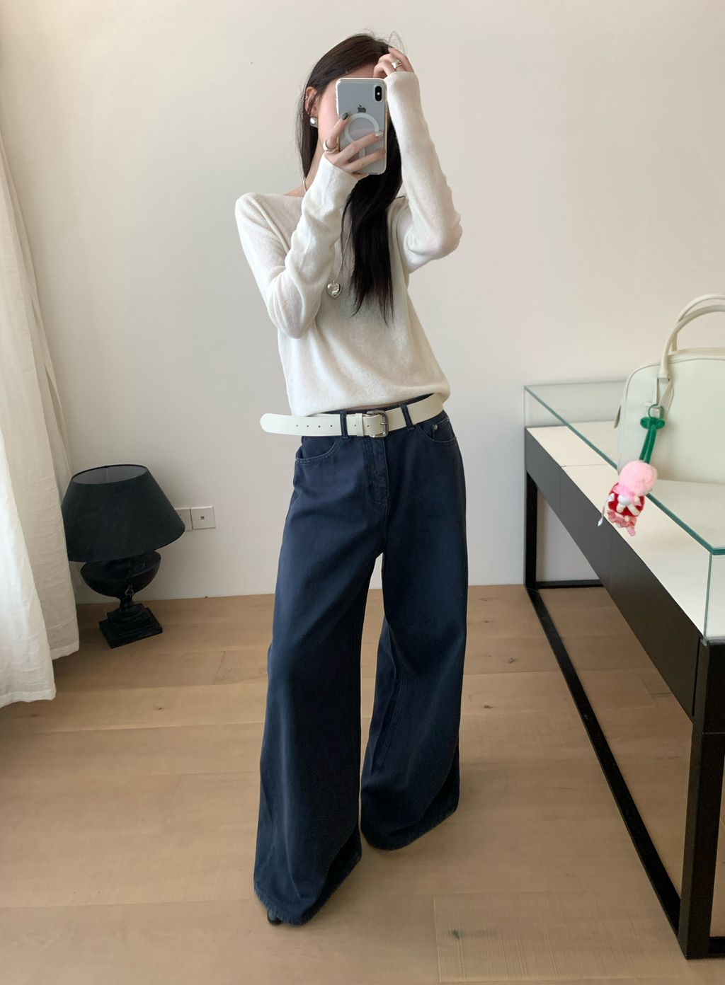 c809096dad81e46cabd5aff195fab477