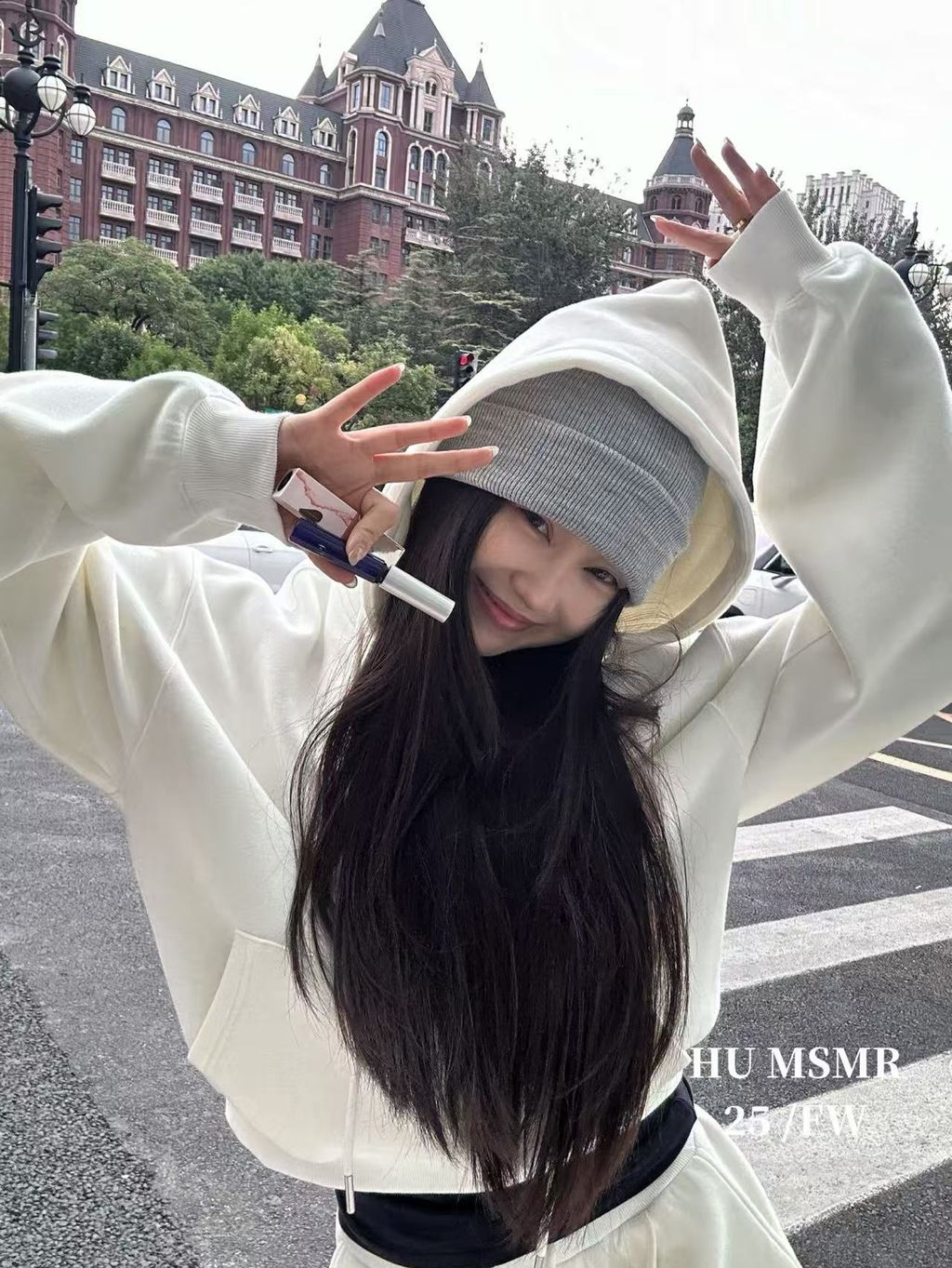 96e87a6c598e7767e2b3942ea0be5d04