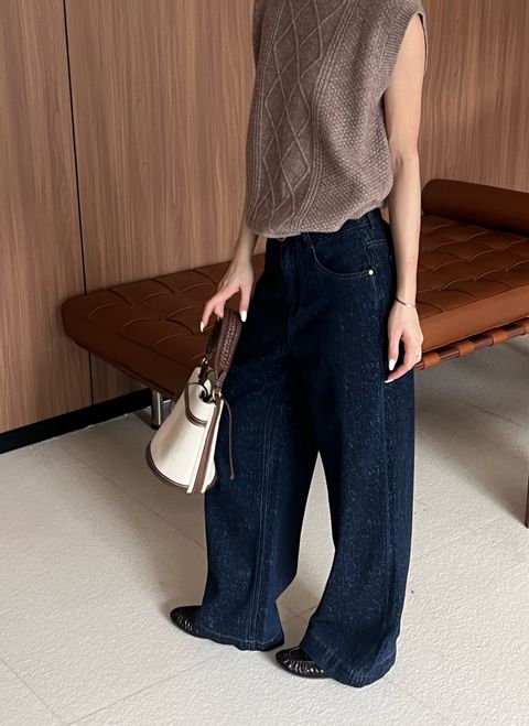 f03892406fe3c29bae30dd53976859c2