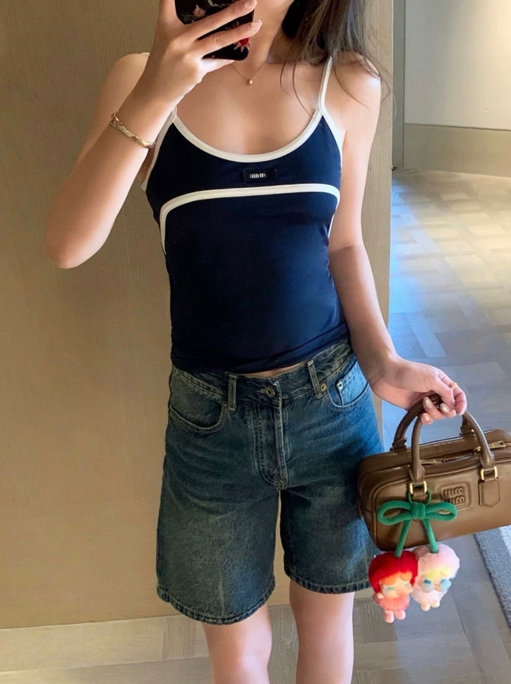 3f3eed8ee2f411bdfa34572dadc7492c