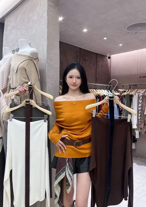 1302754d3d42adf36151a25b026f7380