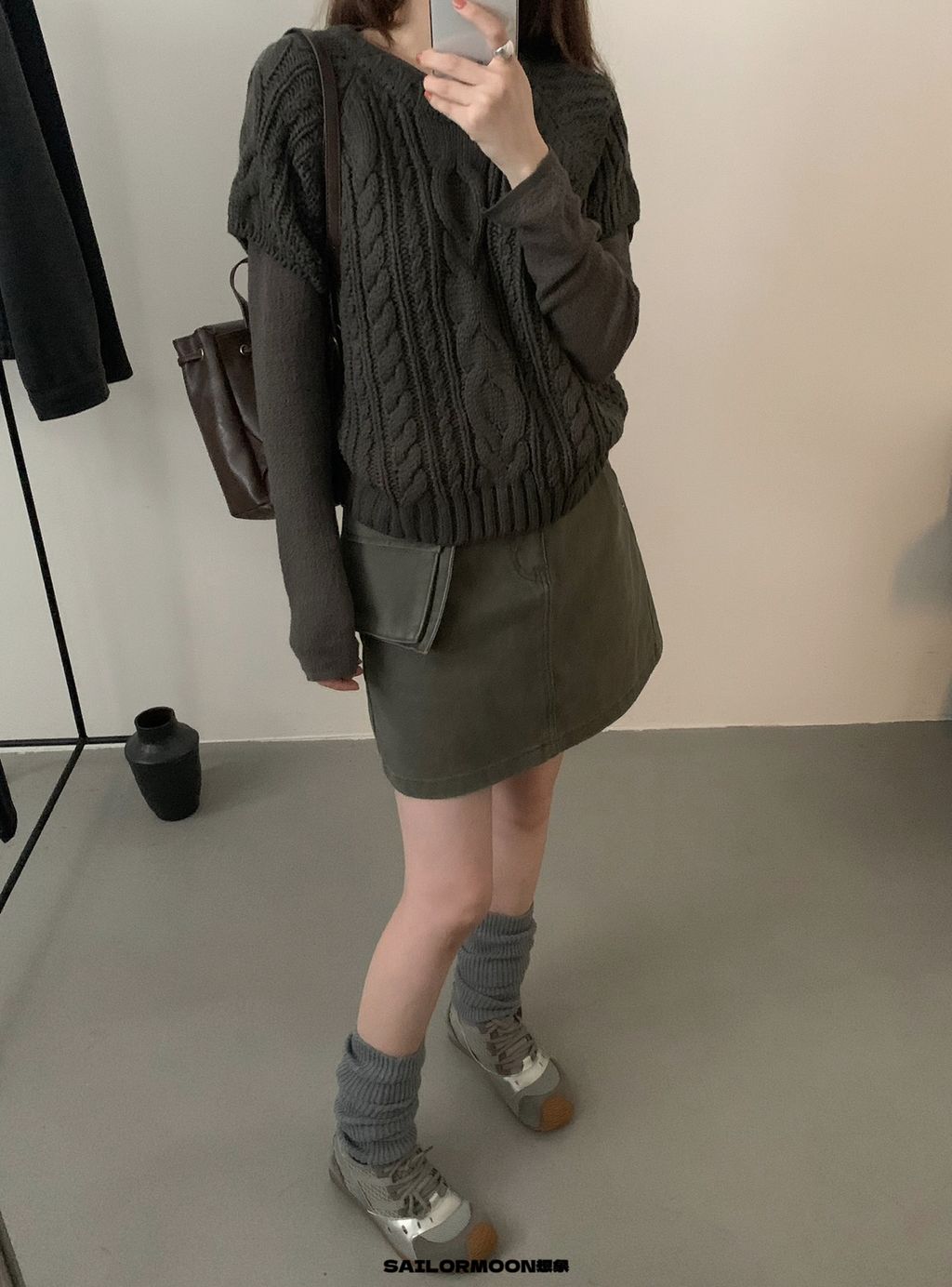 37a11769328ce9a0f3d683683139b812