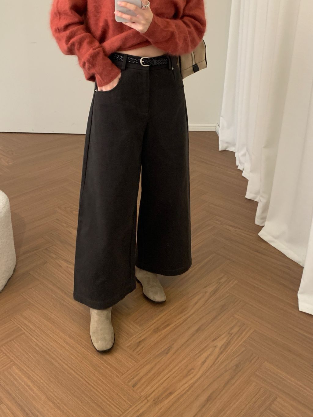 e5bcc7b0af6a8d40e75281715e5fdf9c