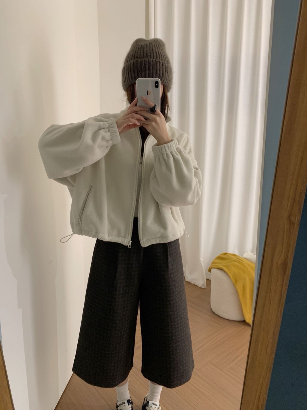 93093ba889cc43ebe4b698827f4b2b4f