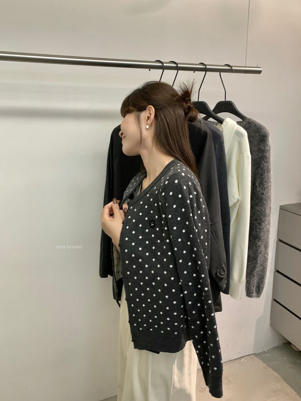 a384e93b95748fe3279546fb459d6327