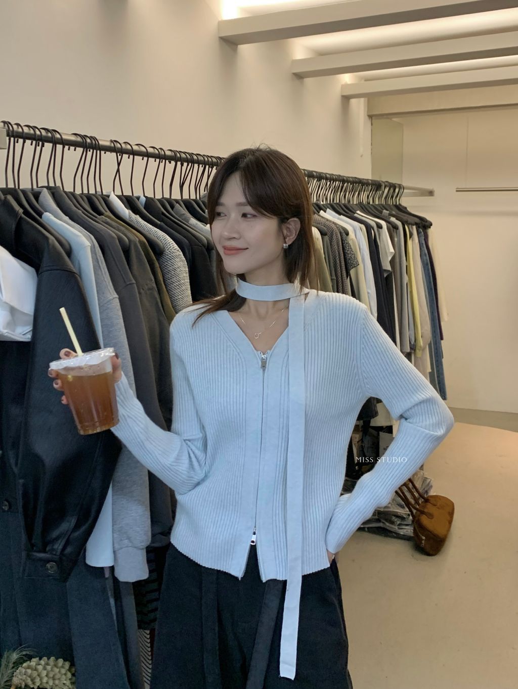 66a99a9402c68d2e8484984301b9c5b9