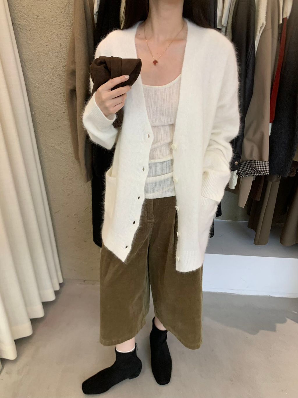 9ea085944fde6a256f7022f26caae46c