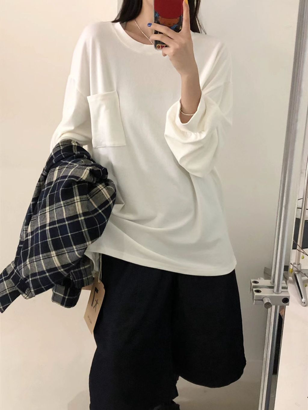 b12ba2e7295b1de4d9a706d9466a5330