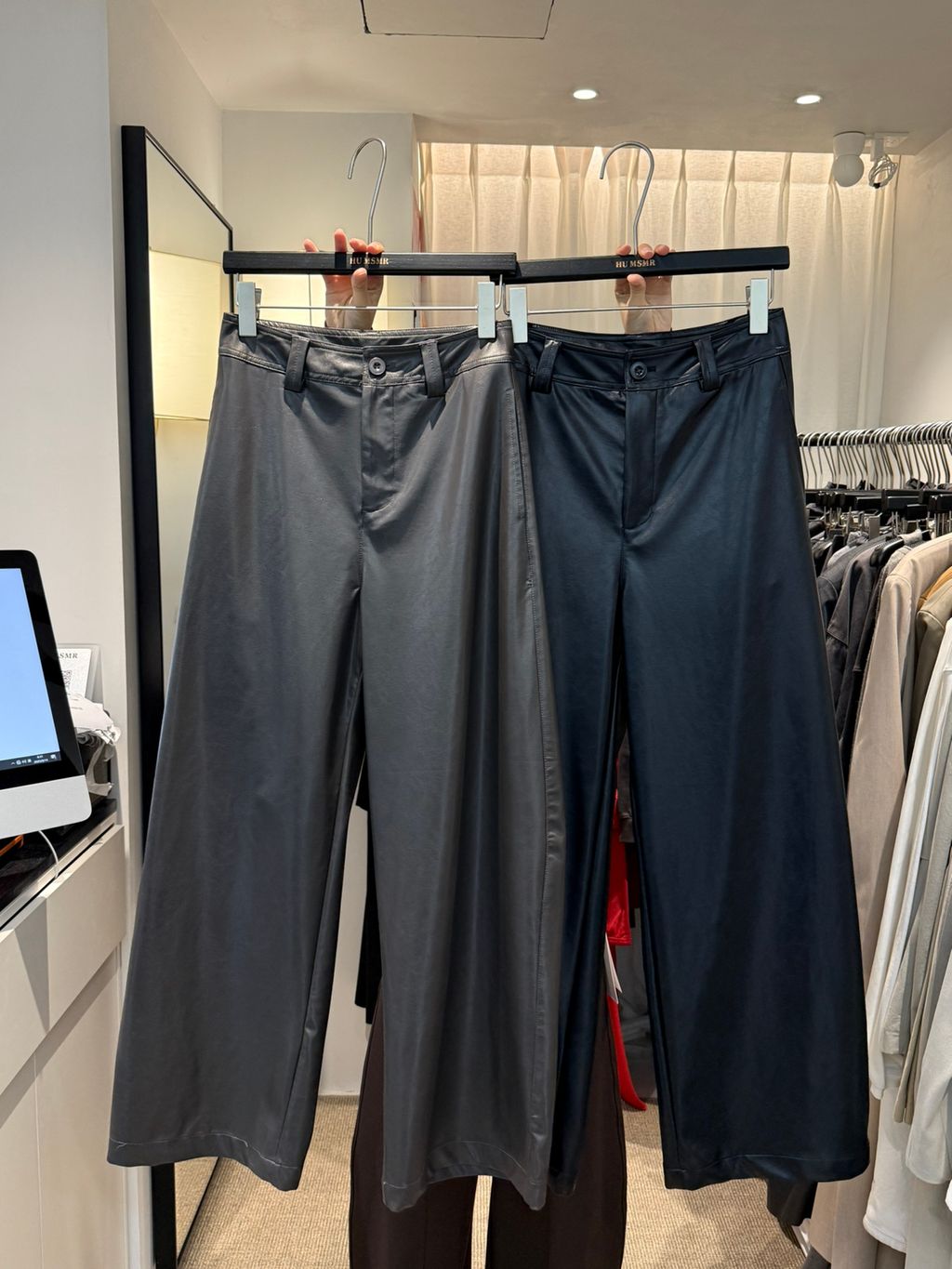 b0595030ac5e4e1ba72d79ff72438701