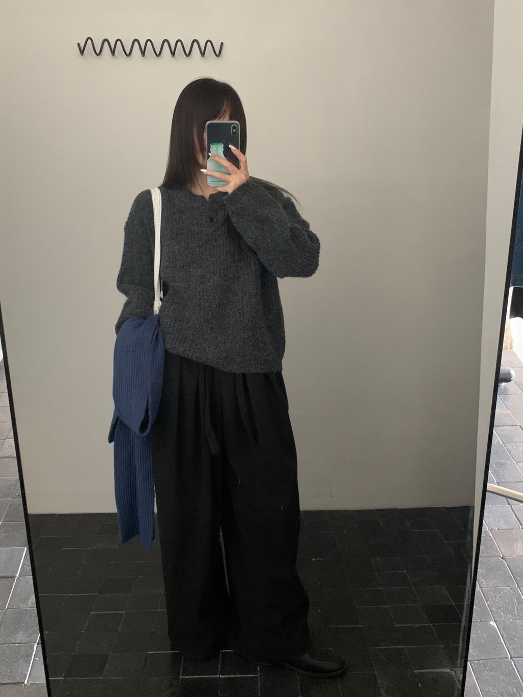 4084bee5d9242d43e69a9457b3deba93