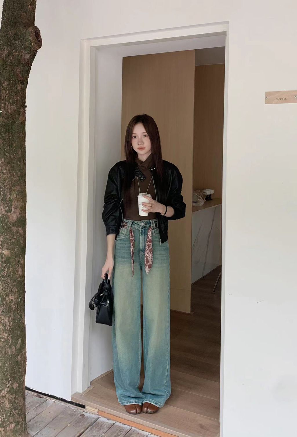 e51c7a26d07579acc91ab1d76d15d2d6