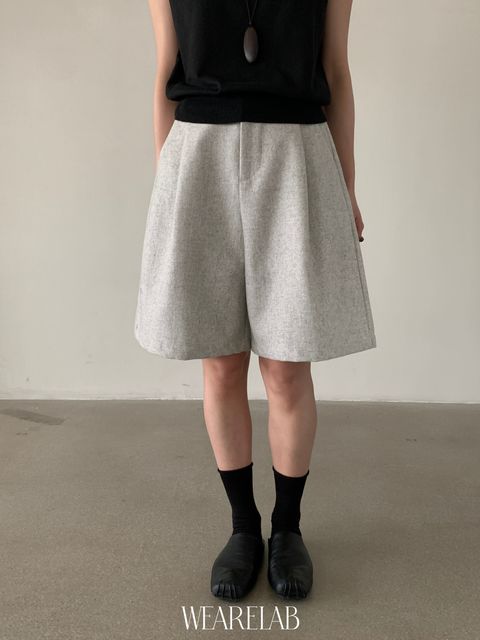 763989b26d8944f6f1e6e2b34f4a9a16