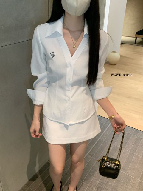 15ec75678bb0a5372c5f3c7dbbf0754b