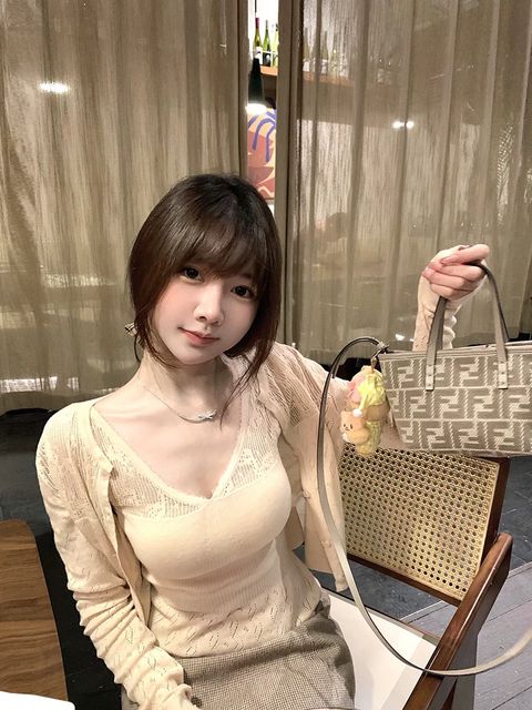 68b031e59278229ef6402feeadd9a80e