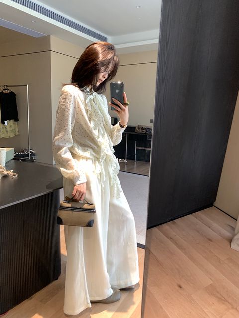 132d8f22785cbb2deead0d77d567481c