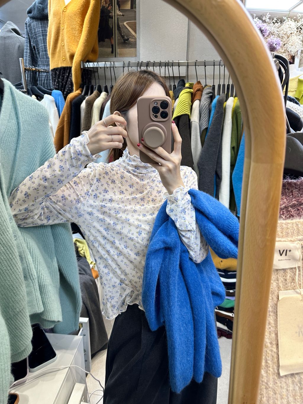 3d1659575052d71a7566b1ec769e03d5