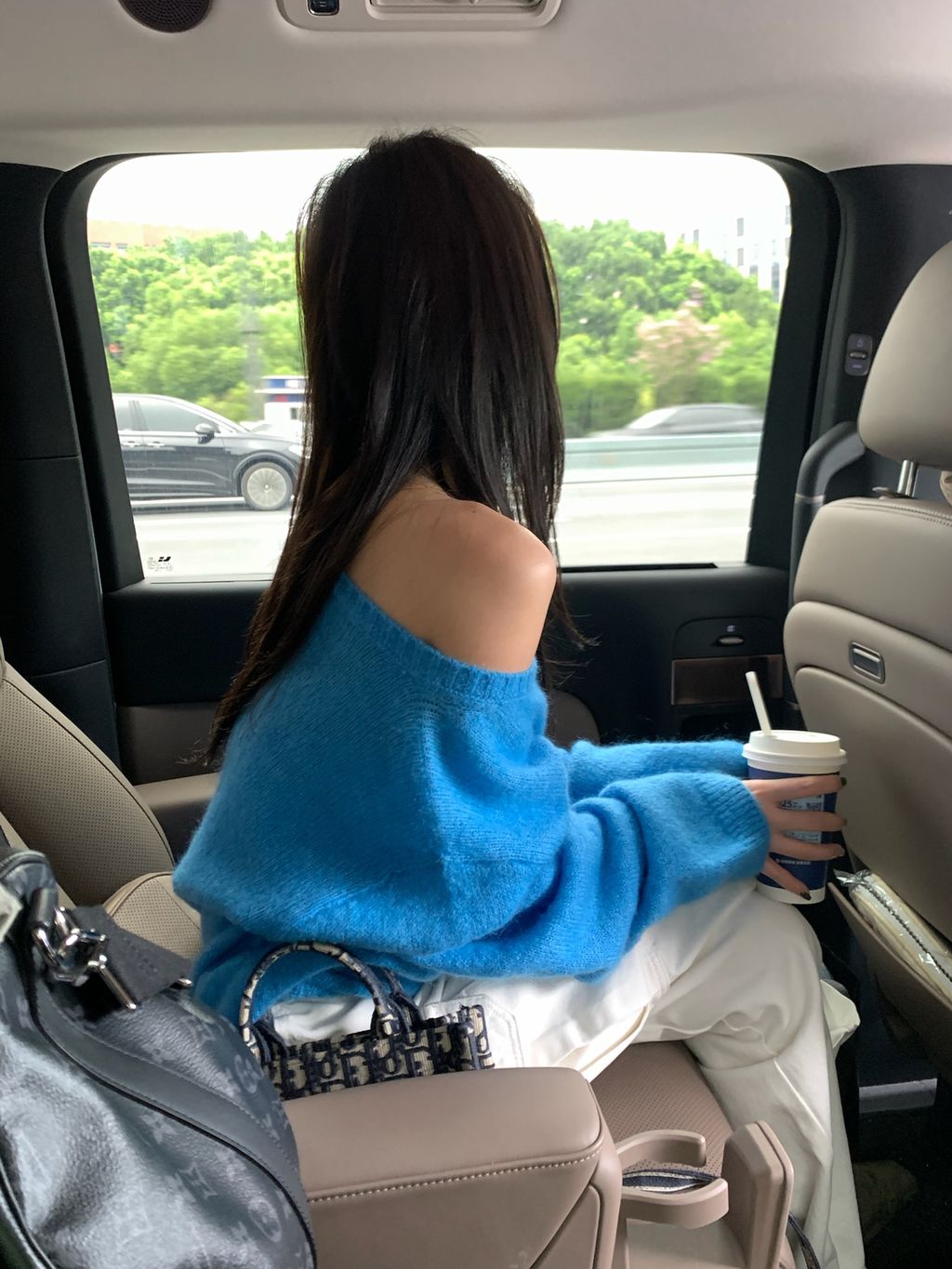 a77d64f82dc70a7058da4299247ca27b