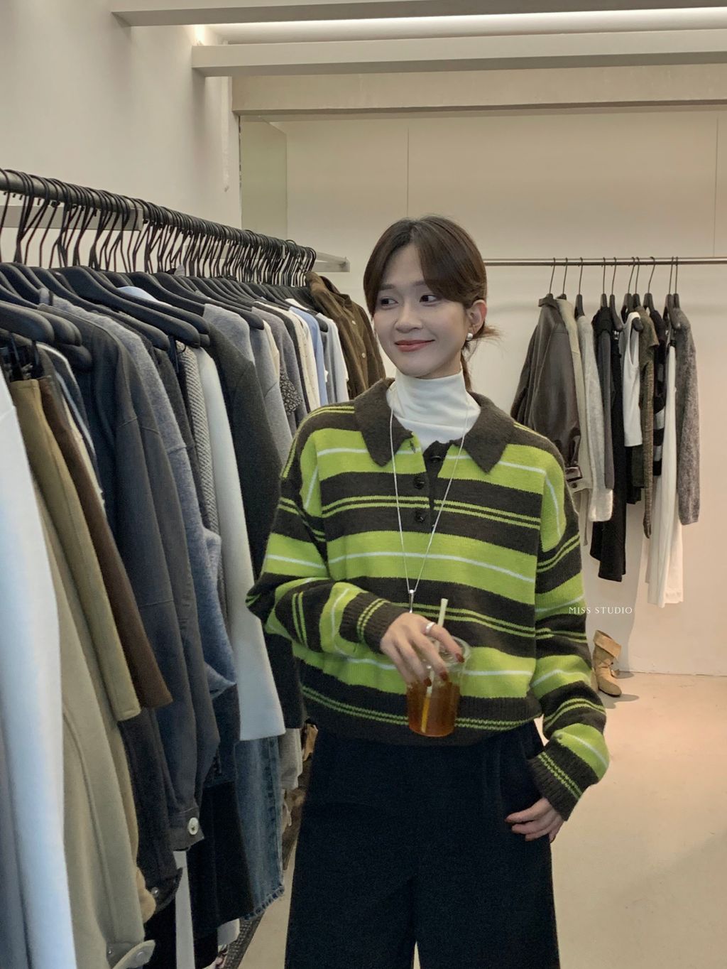 1386908d8603dc66b6ff6b7bbbd41973