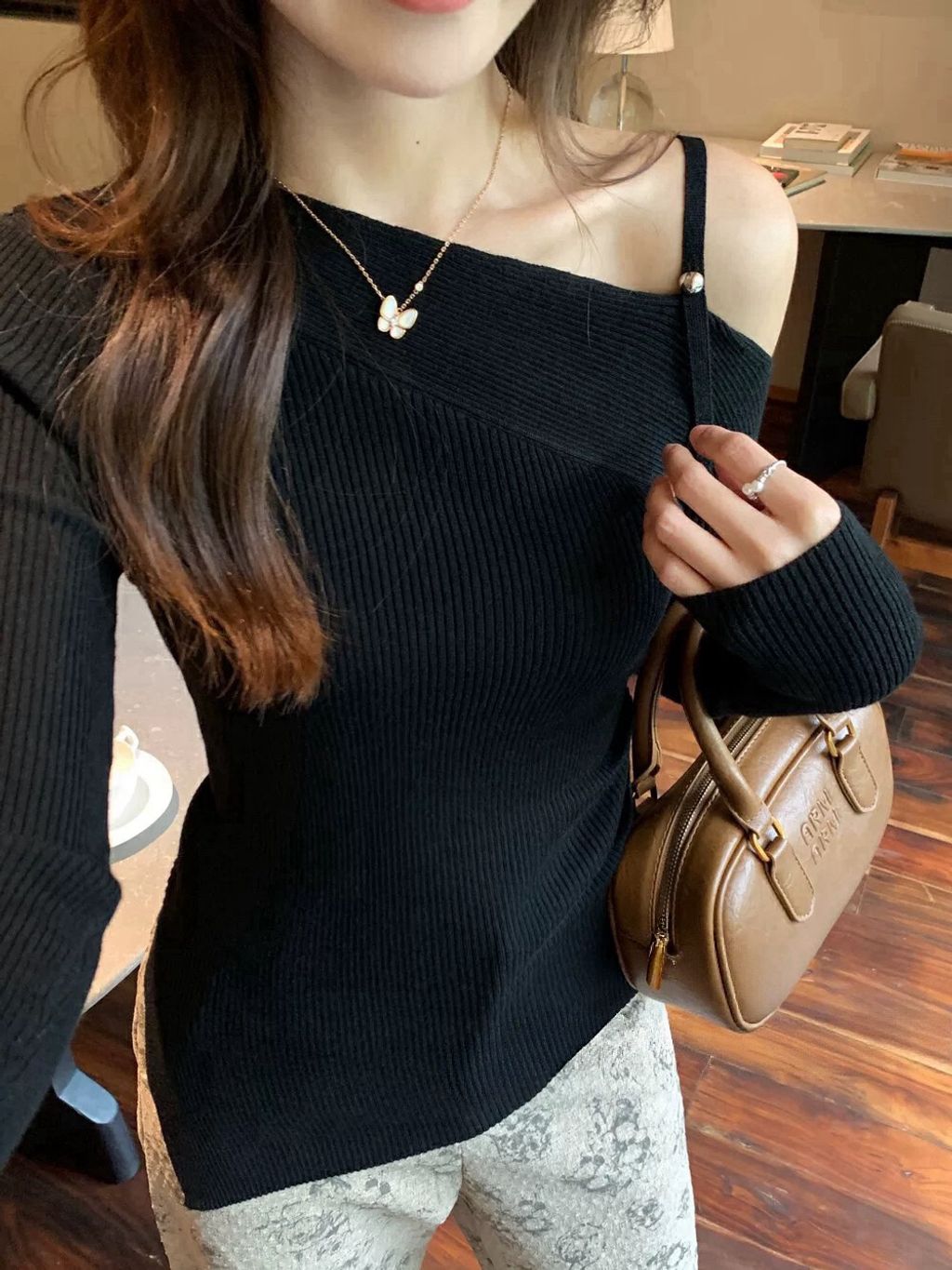 99dbd42ef40b02da59bb3cf783bb2288