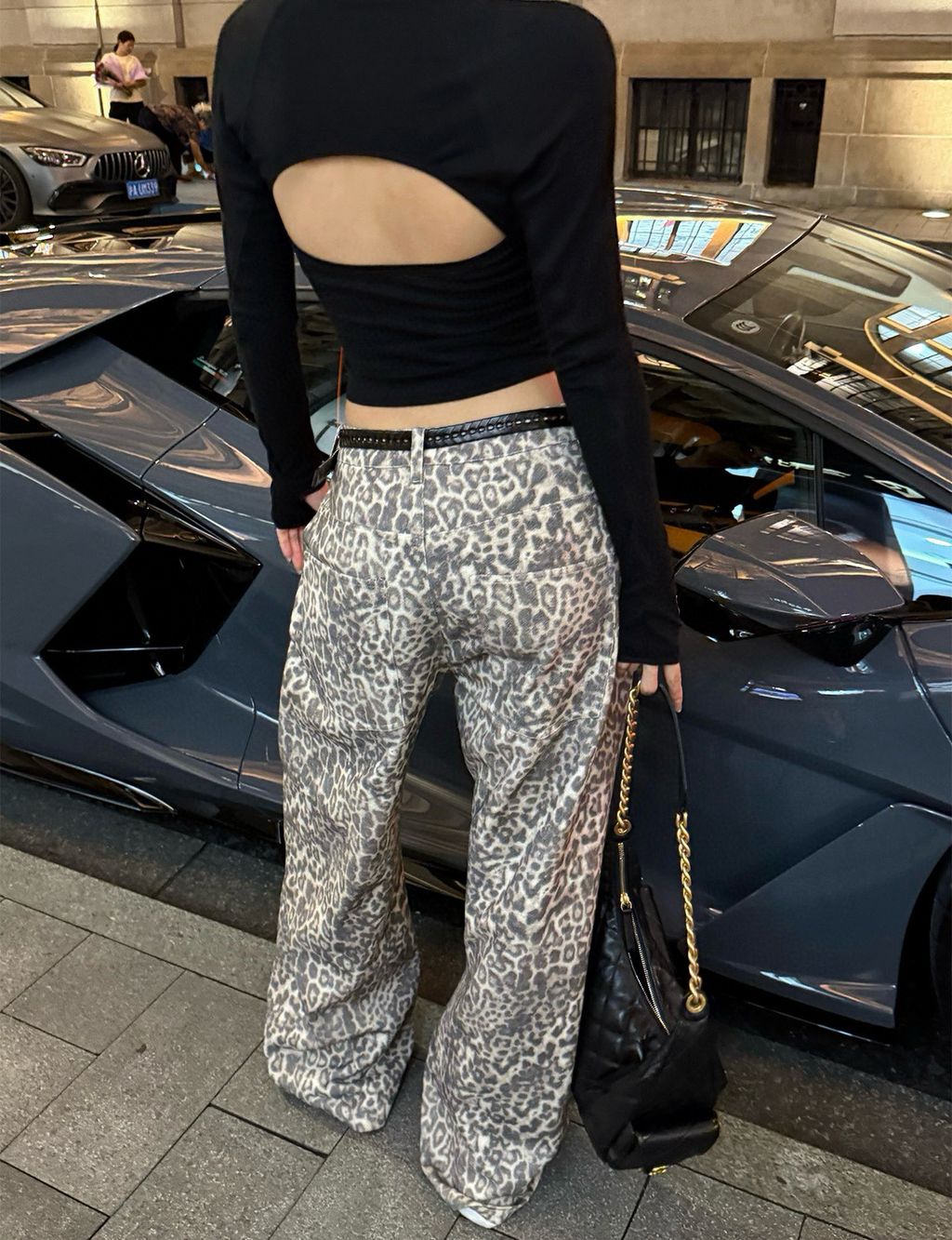 027e09910d3bef73dce80ea6ffa20699