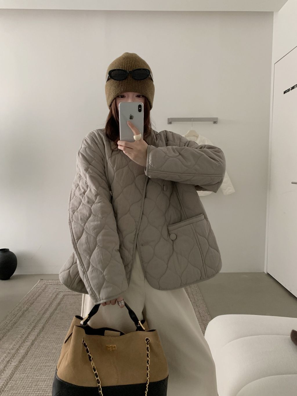 b8e57740f0154d4e891f604aec5b5c47