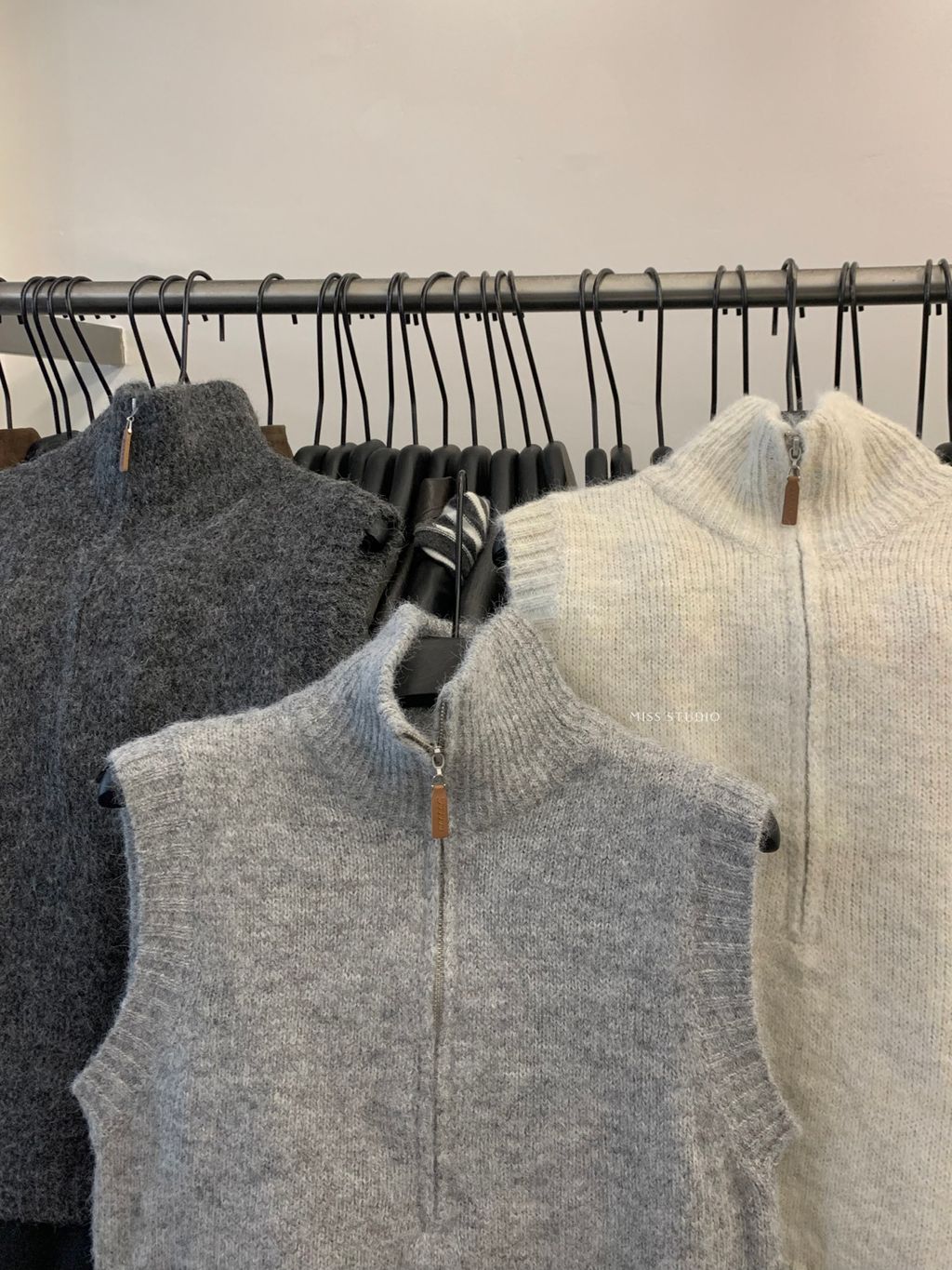 4eba9dfcbfb0bf3f4e846baf89a9ed72