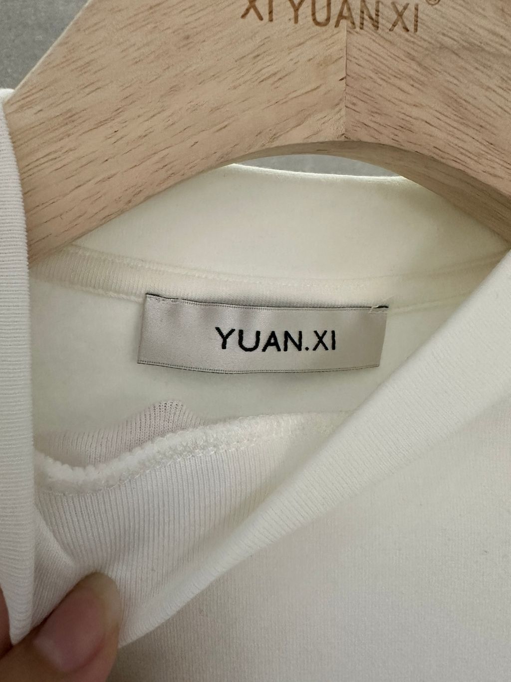 1c193982e35c2ace593a53e8e64547ff