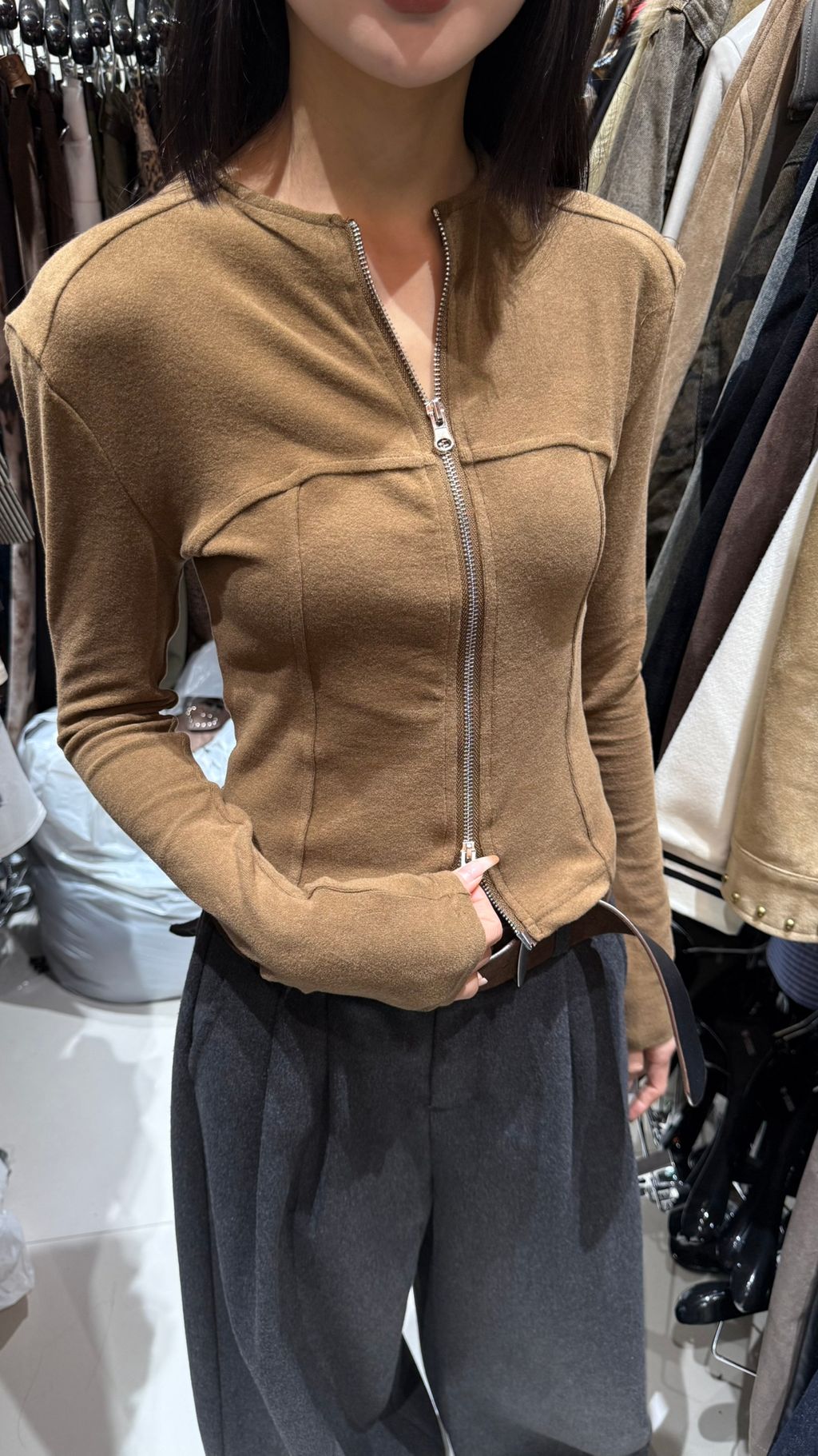 63453dcaa6eb840b10ff842e244c0288