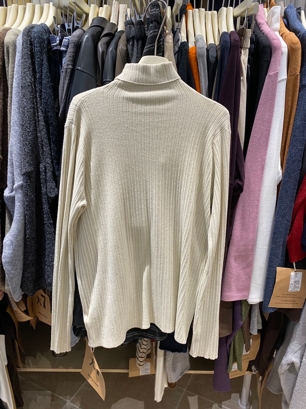 4e6c20ec244c56db1d1af04d6ec38a3b