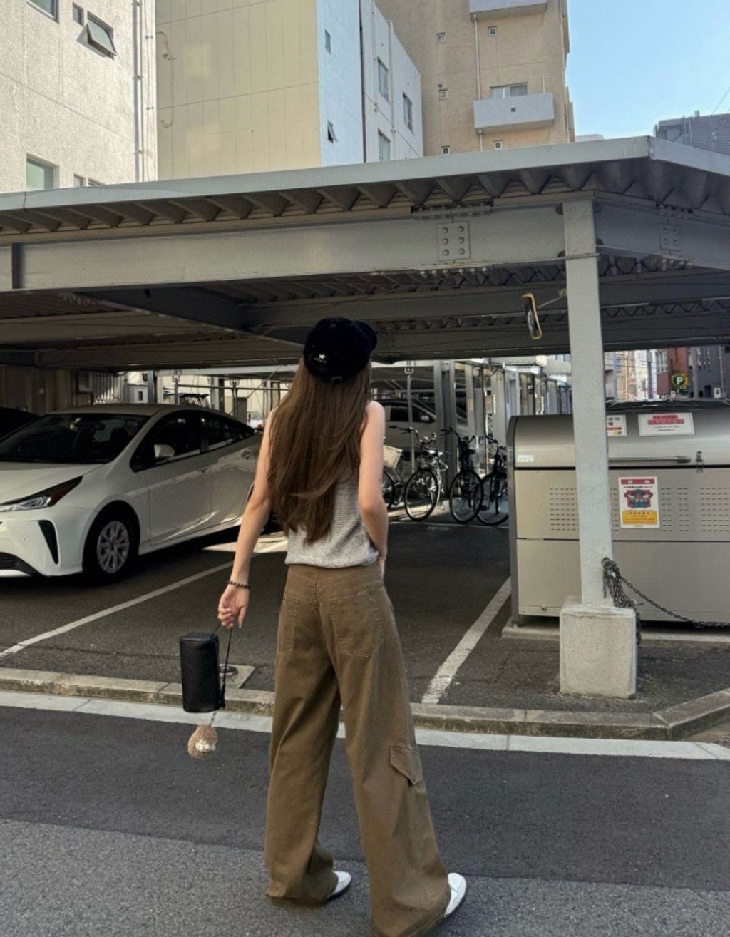 1b0ec0d7bea45478fb5ac63e258fbdee