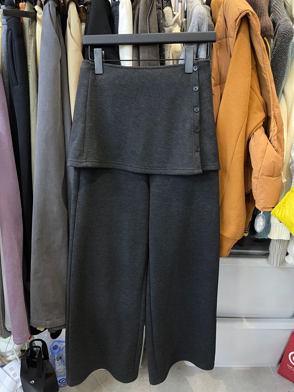 1b8cab9d3ab2fcce66fbbee01a620093