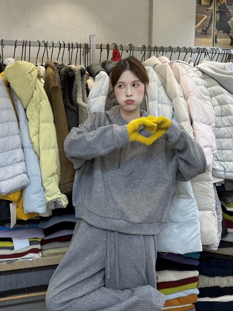 2db27ef7a3b7d04d51922b888f7d07b4