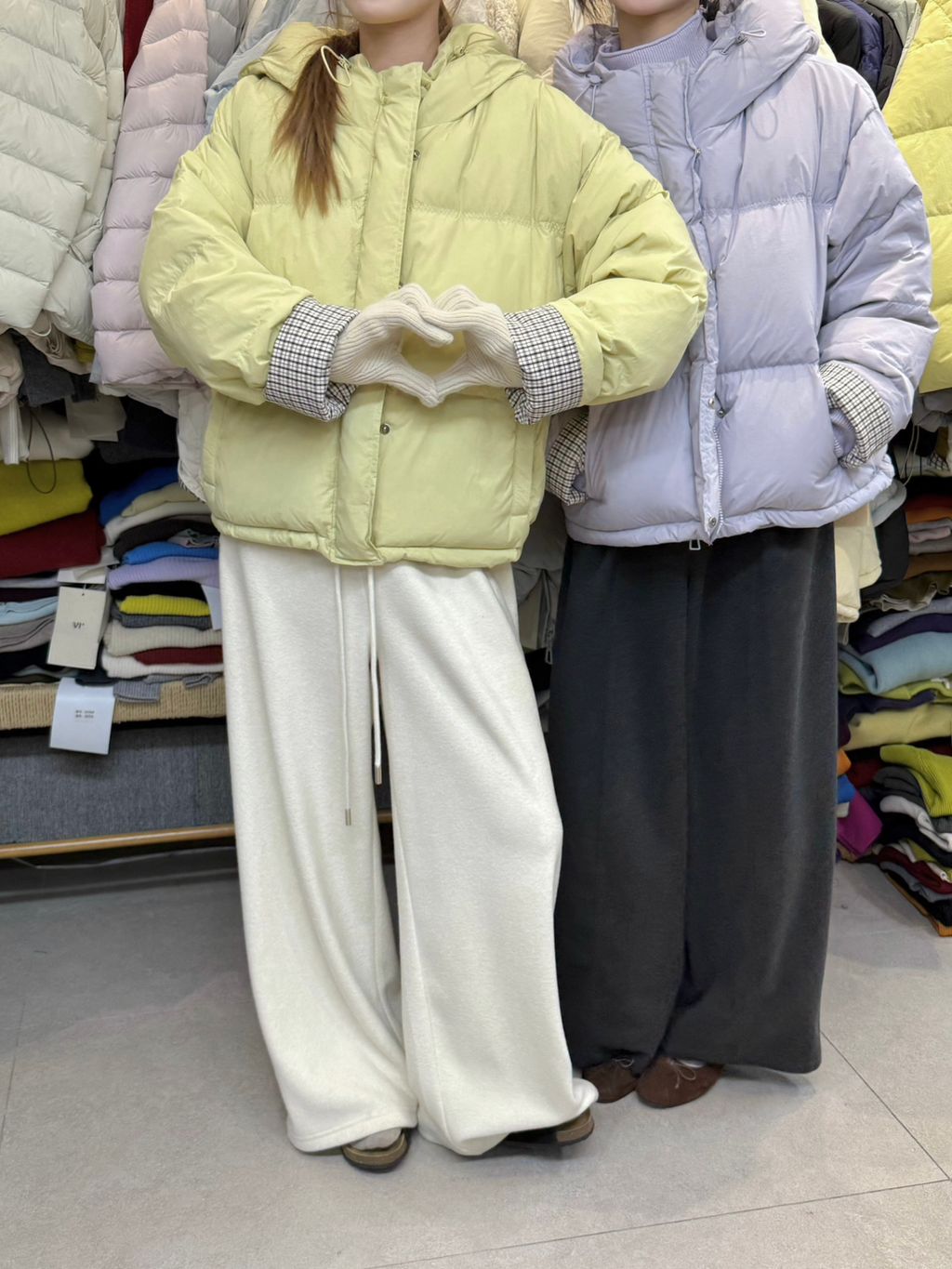 c372a12907a40bec563475a4aa485b77