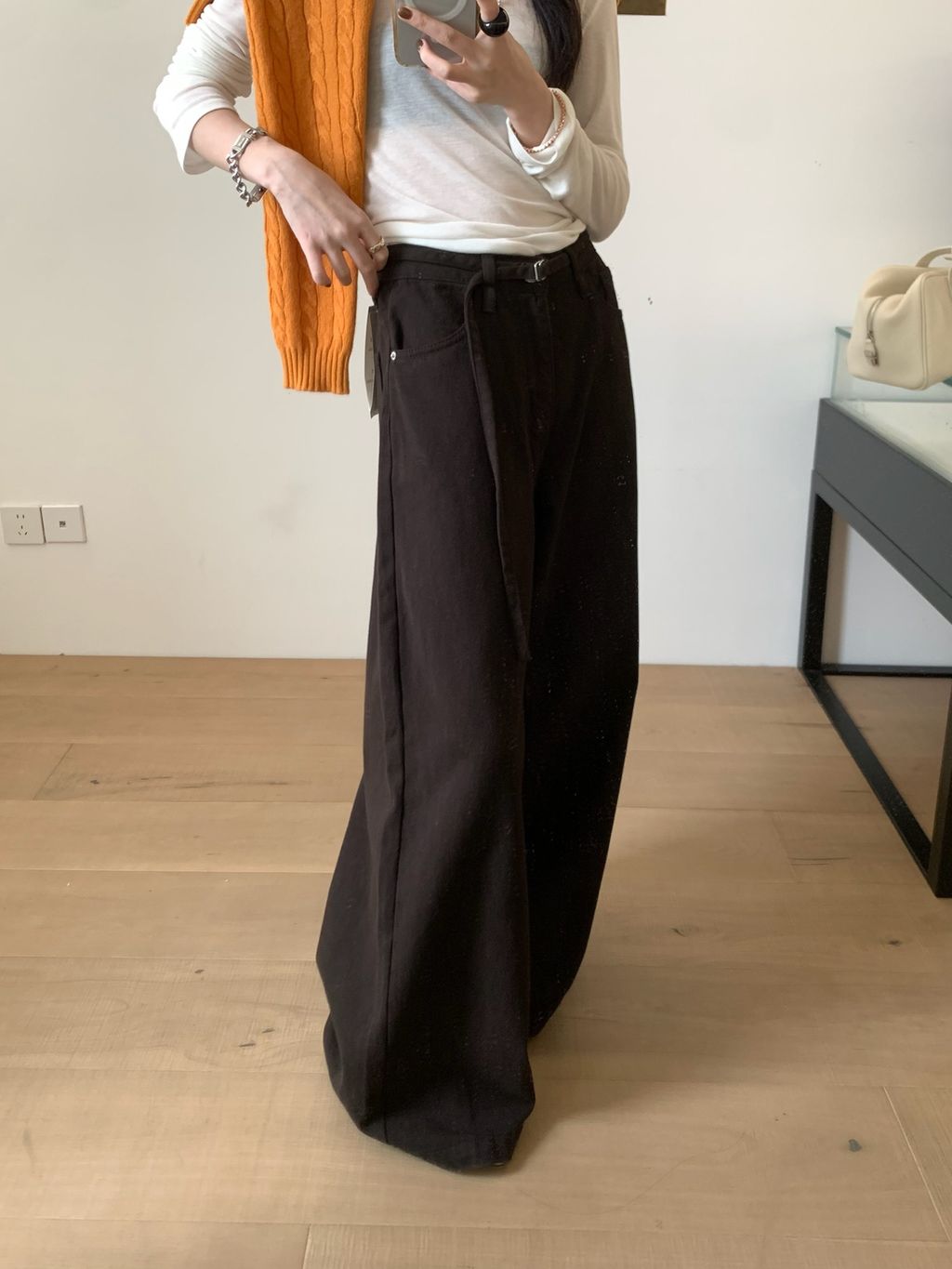 d3ffc26e74f90f7032cb6cc249ede919