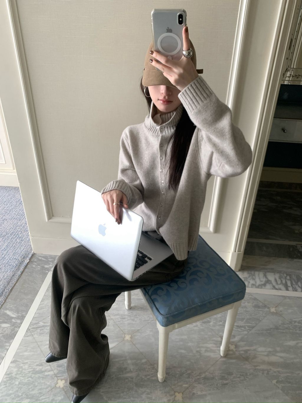 7d04b195a9e60f014efff9431ae19fdc