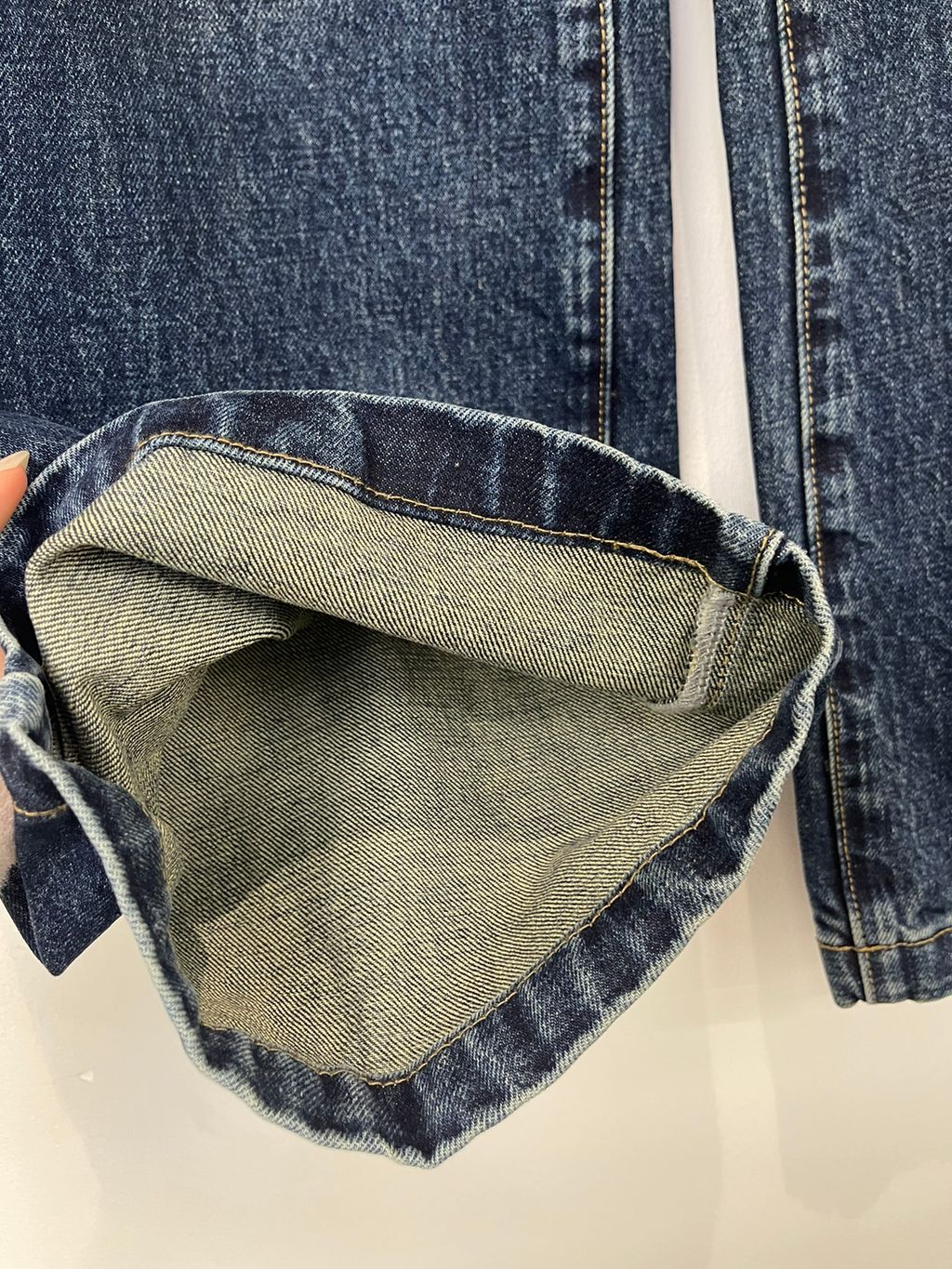 8cade18858a94586bef4f76a6d26ff22