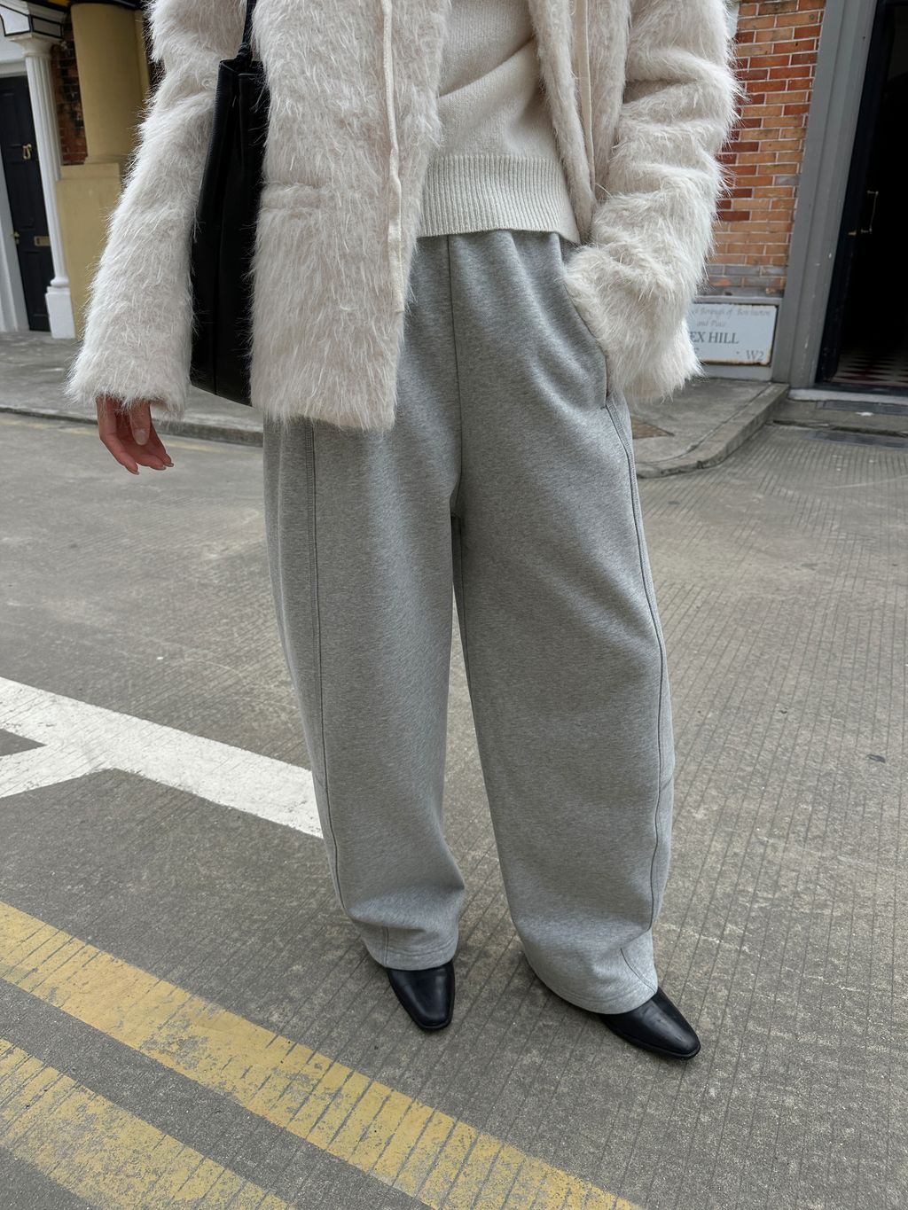 779cde8b07ee4a6eeb1f13833f7aae43