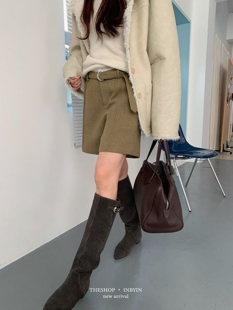 9d9ed0678e3dff192576cd5b7f00b1bc