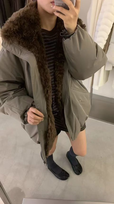 b43619b344d895d3b2828d3e4dd968e1