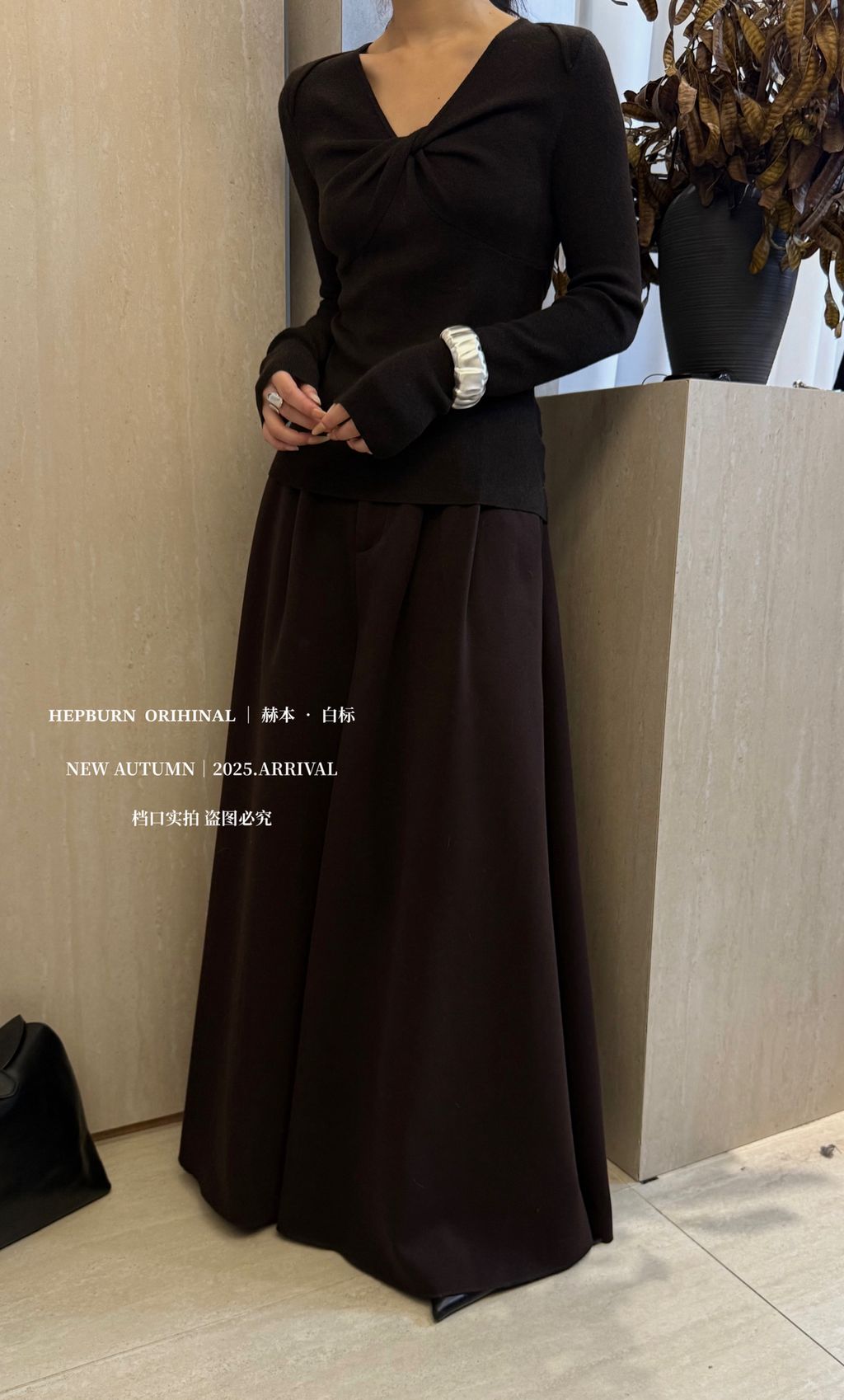 9826698341dcbd22d52fc80b7f711b2f