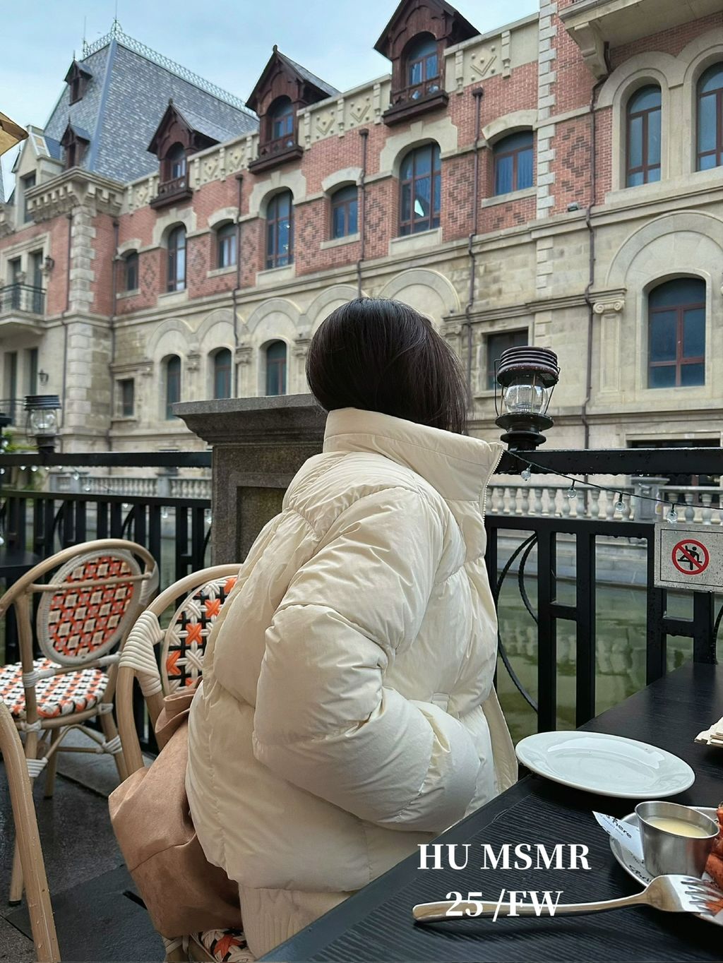 27e732e3f293bcd1ae5ccf165d3ed412