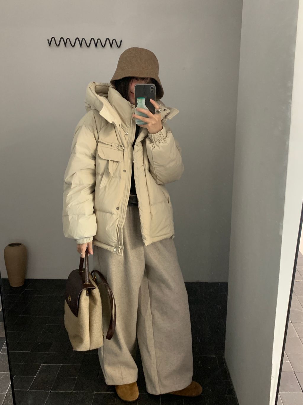 c6b5cc84e78f50224f2674f533320b77